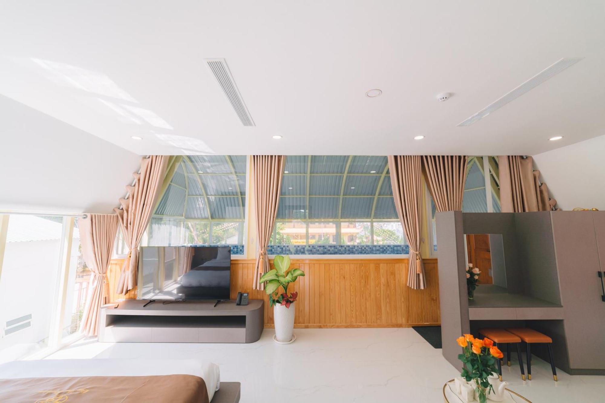 Quy Tai Premium Hotel Da Lat Eksteriør billede